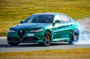 Alfa Giulia Quadrifoglio 2025