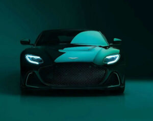 Aston Martin DBS 2025