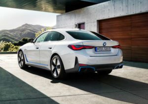 2025 BMW i4 M50