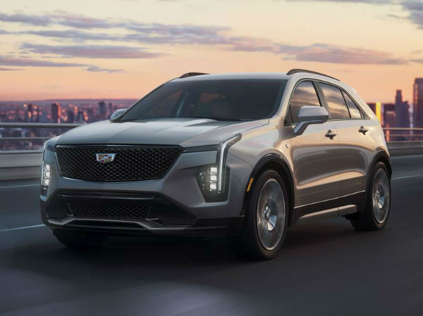 2025 Cadillac XT4 Sport