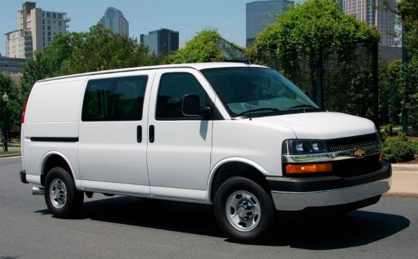 2025 Chevrolet Express VAN