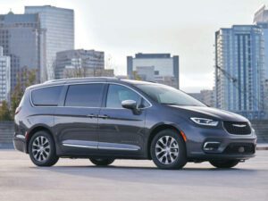 2025 Chrysler Pacifica Car