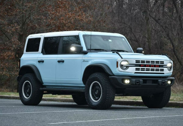 2025 Ford Bronco Sport Hybrid