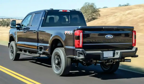 2025 Ford Super Duty Truck