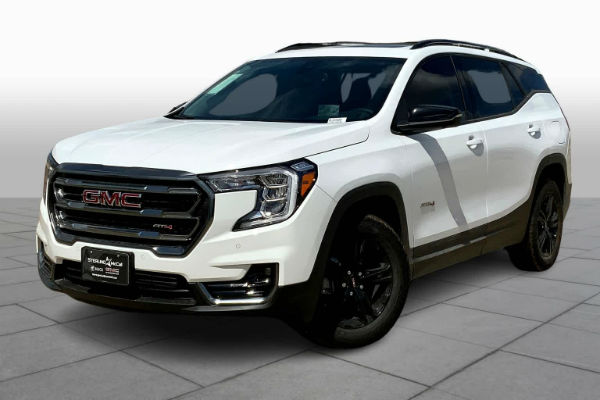 2025 GMC Terrain AT4