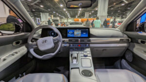 2025 Hyundai Nexo Interior