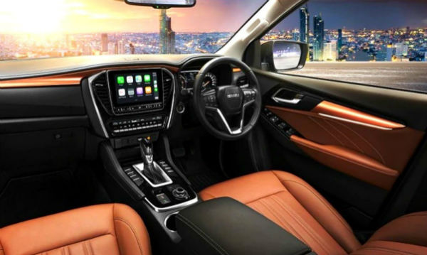 2025 Isuzu Mux Interior