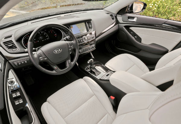 2024 KIA Cadenza Interior