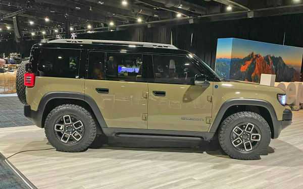 2025 Jeep Recon SUV