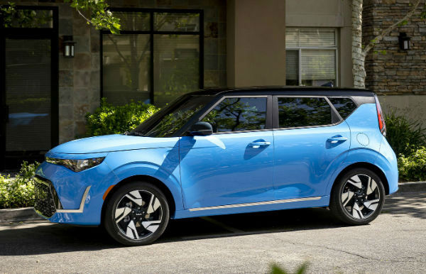 2025 KIA Soul AWD