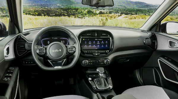 2025 KIA Soul Interior