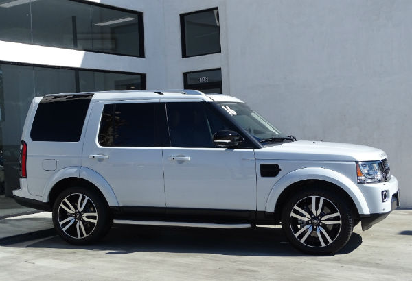 2024 Land Rover LR4 SUV