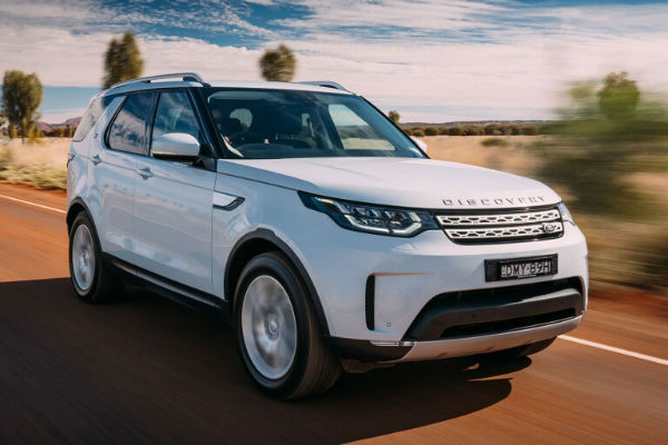 2025 Land Rover Discovery 6