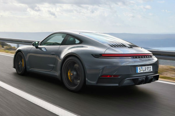 Porsche 911 Carrera 2027
