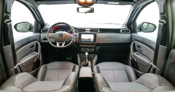 Renault Duster 2026 Interior