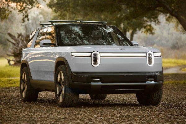 Rivian R2 2026 SUV