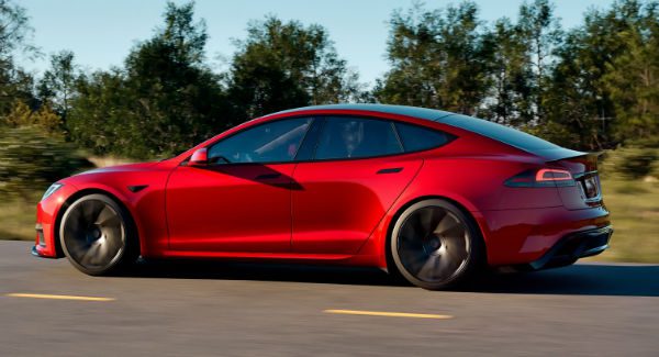 2026 Tesla Model S Plaid HP