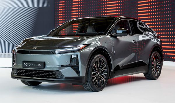 2026 Toyota C-HR Hybrid