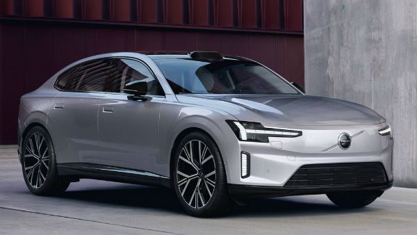 2026 Volvo V90 CC