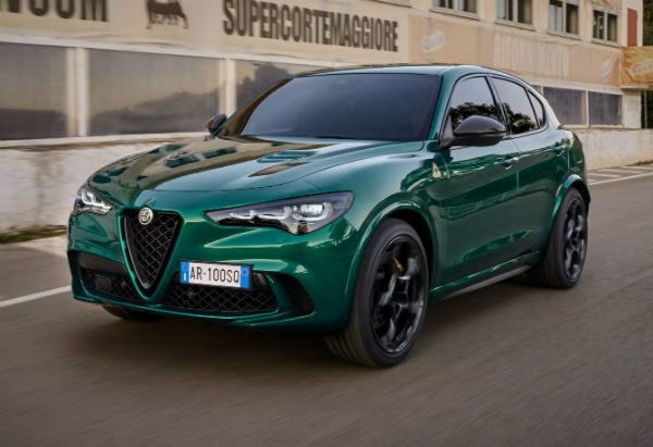 2027 Alfa Romeo Stelvio Quadrifoglio