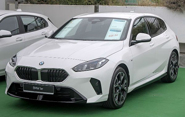 2027 BMW 1 Series Car