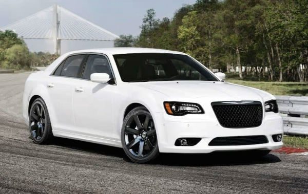 2026 Chrysler 300 SRT