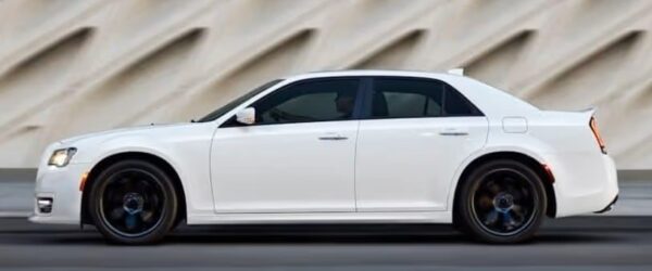 Chrysler 300 SRT 2027