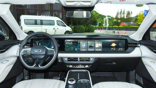 2026 Ford Taurus Interior