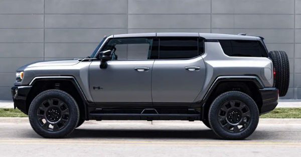 2026 GMC Hummer EV SUV 2X