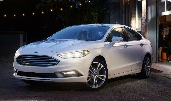 2027 Ford Fusion SE