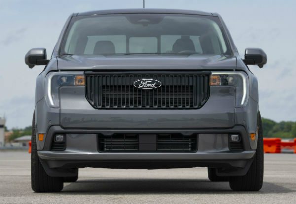 2027 Ford Maverick Lobo