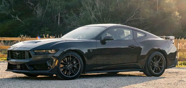 2027 Ford Mustang Dark Horse