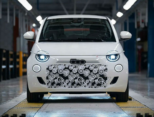 Fiat 500 Electric 2026