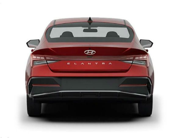 Hyundai Elantra 2027 Precio