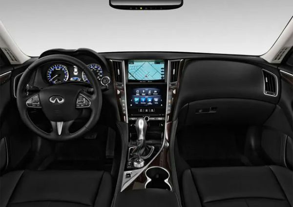 2027 Infiniti Q50 Interior