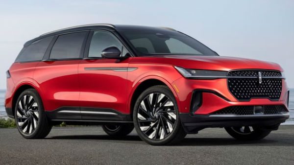 2028 Lincoln Nautilus Car
