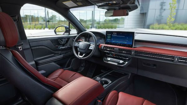 Lincoln Corsair 2027 Interior