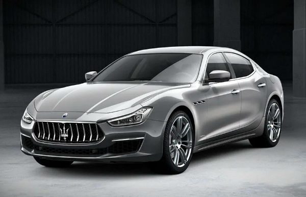 2027 Maserati Ghibli Car