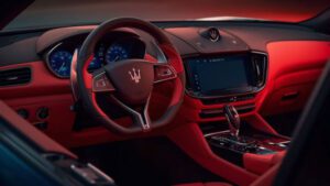 2027 Maserati MC20 Interior
