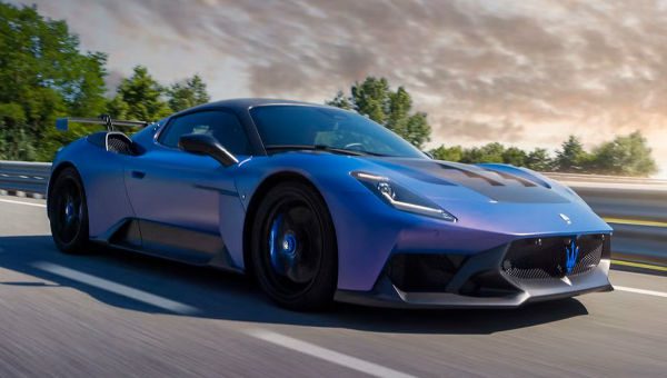 2027 Maserati MC20 Sports Car