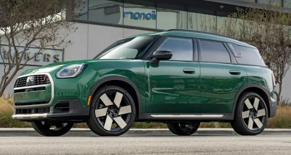 2027 Mini Countryman SE