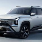 2027 Mitsubishi Destinator SUV