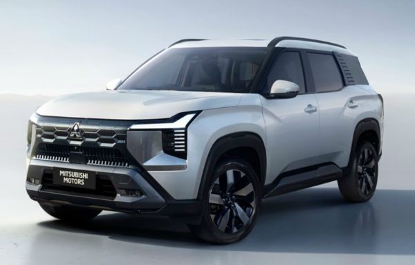 2027 Mitsubishi Destinator SUV