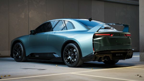 2027 Mitsubishi Lancer Evolution XI