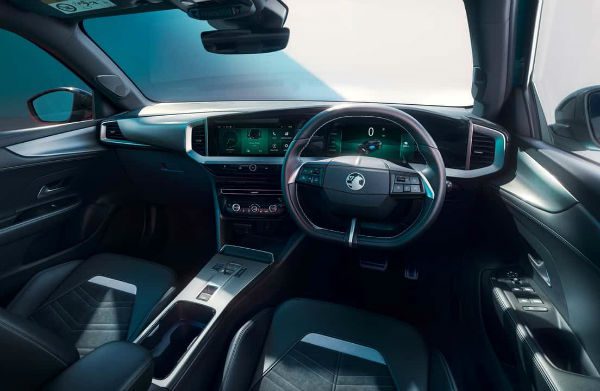 2027 Opel Mokka Interior