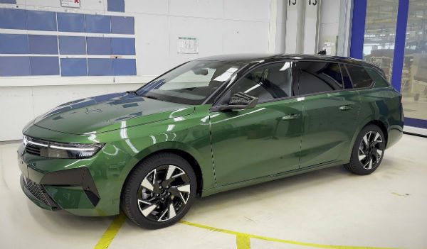 Opel Astra Kombi 2027