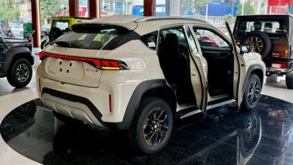 2027 Suzuki Fronx Hybrid SUV